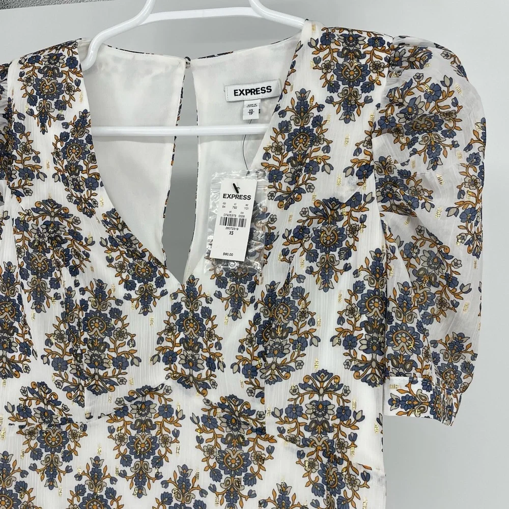EXPRESS NWT PAISLEY PUFF SLEEVE FIT AND FLARE DRESS WHITE GOLD BLUE XS - Picture 4 of 9
